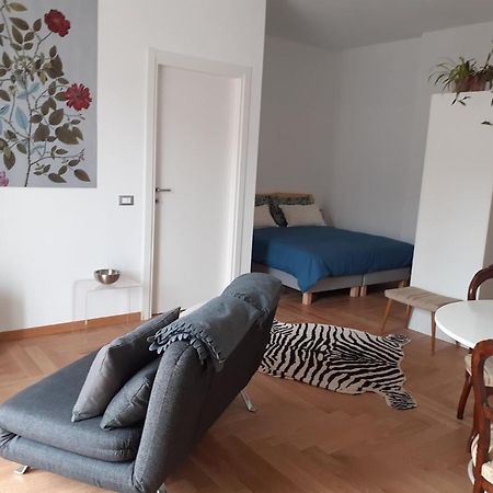 Vittadinisette Appartement Pavia Buitenkant foto