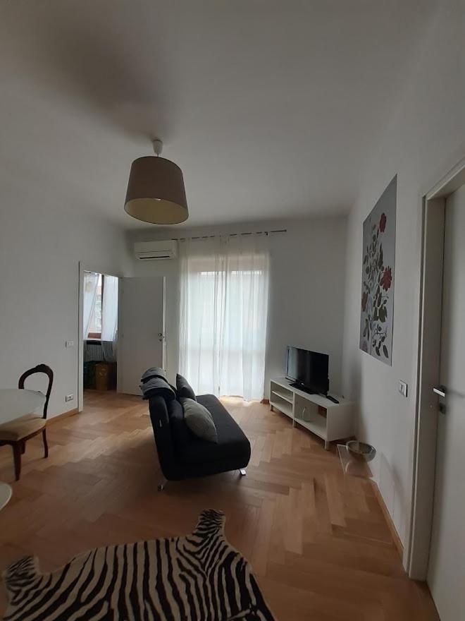 Vittadinisette Appartement Pavia Buitenkant foto